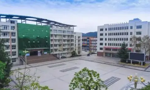 阆中江南高级职业中学2022招生简章