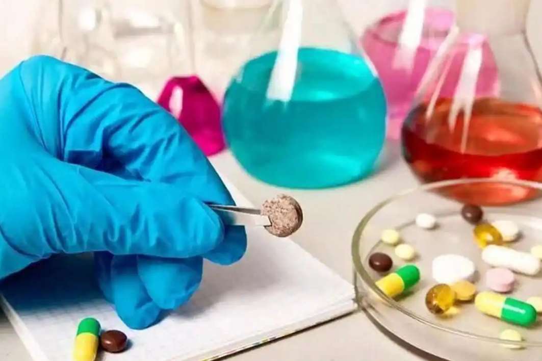 成都哪些中职雷竞技官网竞猜
开设了药剂专业?