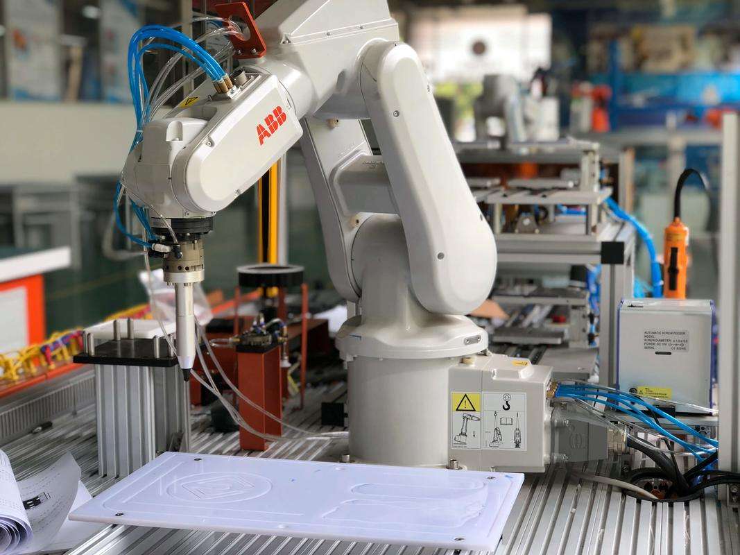 南充电子工业雷竞技官网竞猜
2026年春季工业机器人技术应用专业招生简章