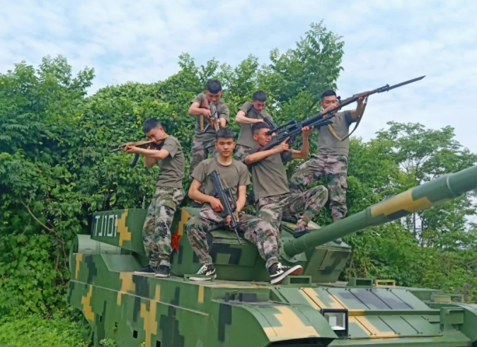 ����ѵ��